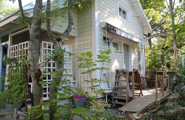 Oak House