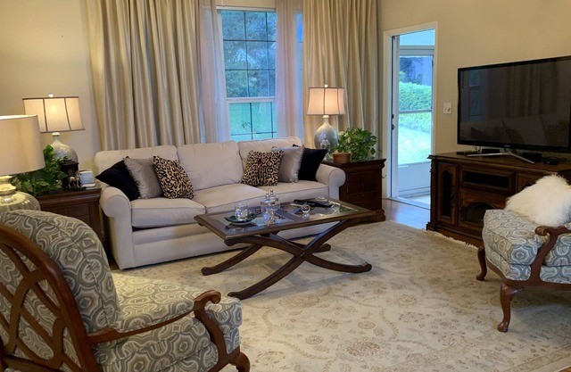 Oak Run Cottage