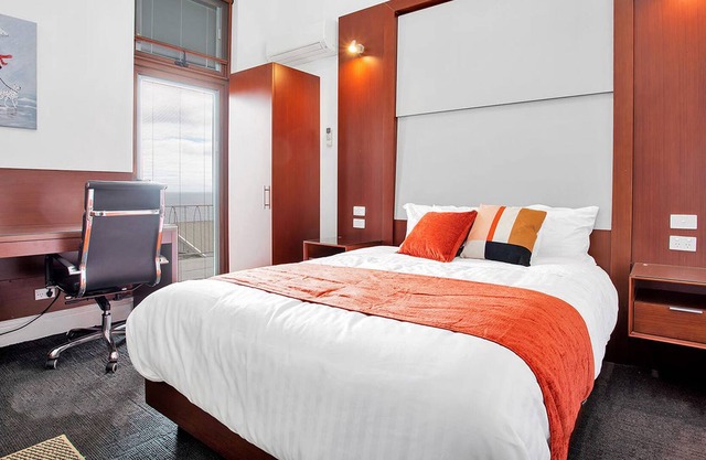 Oakleigh Guest House - Room 7