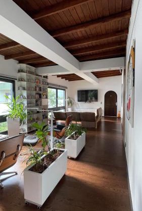 OASE im grünen Hinterhof, EG, Ruhe, Terrasse, Carport, free PayTV, Kaffee&Tee, Fahrräder