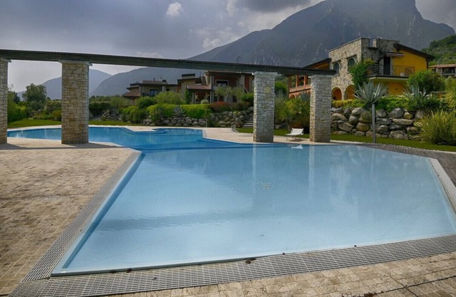 Oasi blu dell'Oliveto Rebomaholidays - with pool and big garden
