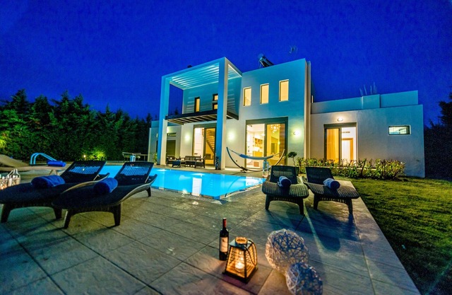 Oasis Filerimos luxury villa