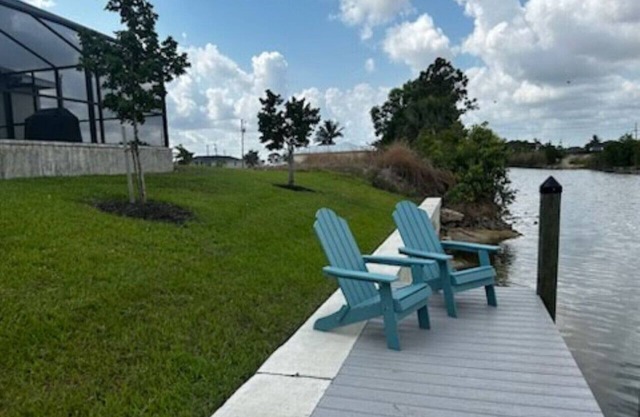 Oasis W/Heated Salt Water Pool & Private Pier! Great for 2 Families!