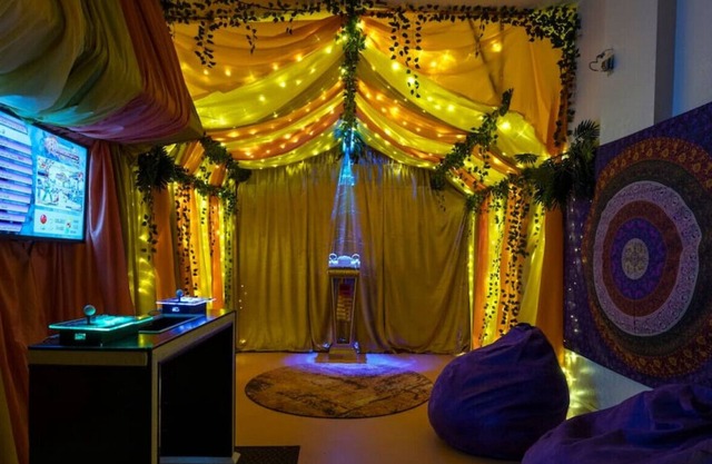 OASIS WITH DISNEY'S ALADDIN VR/ARCADE/XBOX