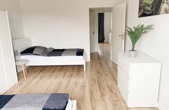 Ob11 - Modernes 2 Zimmer Apartment mit Balkon in Oldenburg, 52qm, 2 Zimmer, Max. 4 Personen