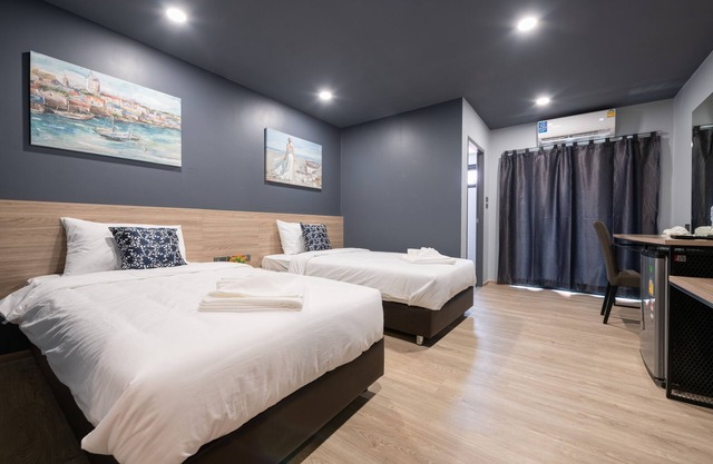Oblique Apartment