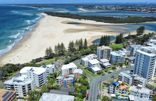 Ocean Breeze Oasis, Steps to Beach & Shops