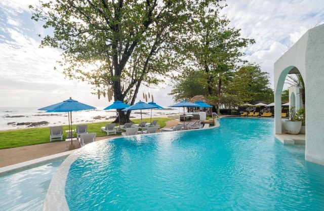 Ocean Breeze Resort Khaolak