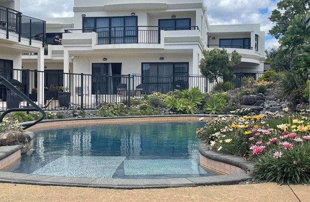 Ocean Breeze Resort