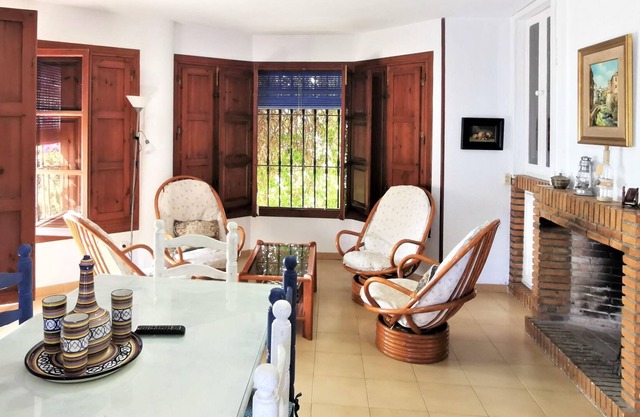 Ocean front beach house in Playa de Calahonda