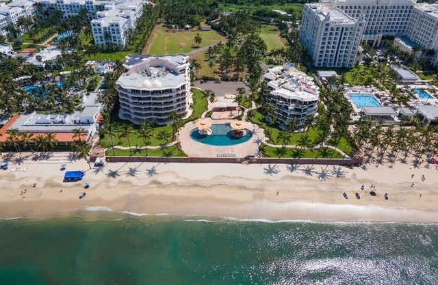 Ocean Front Condo with Pool Sleeps 6 People