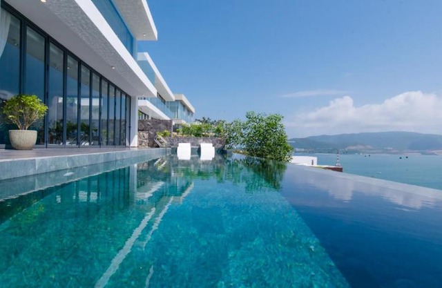 Ocean Front Villas Nha Trang