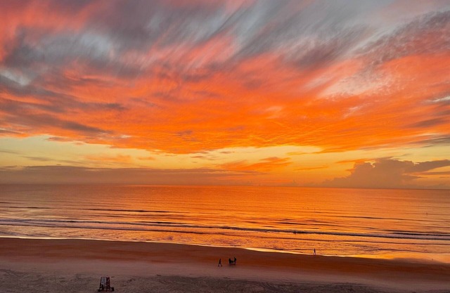 Ocean front w/Balcony -the "How Sweet It Is!" condo with breathtaking Views