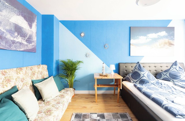 - Ocean Haven Deluxe with Coastal Charm - 2-Room Sea-Inspired Apartment 75 qm -