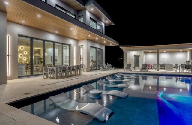 Ocean Oasis Villa - Luxury Villa + Full Concierge!