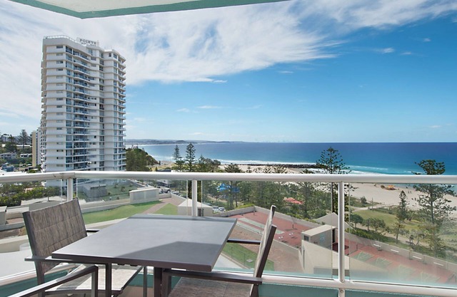 Ocean Plaza Unit 936 Great location for a family holiday, beachfront with Wi-Fi Inc.