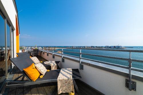 Ocean Queen- Penthouse, Balkon, Ostseeblick, Kamin