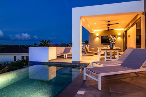 Ocean Sunset Villa luxury stay max. 14 people