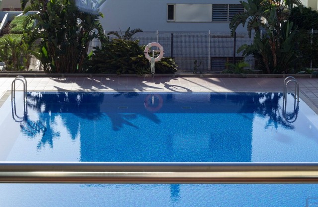 Ocean View Apartment with Shared Pool, Sea View, Wi-Fi & Terrace