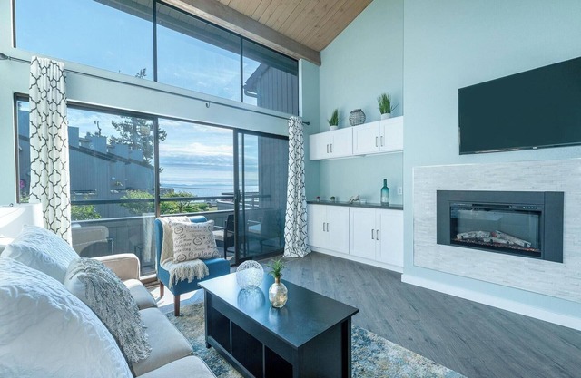 Ocean View Birch Bay & Indoor Pool Hut tub/AC