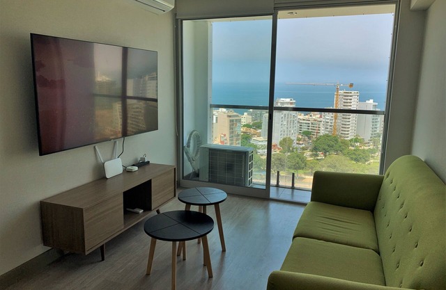Ocean-view Fresh Equipped Apartment by SweetHome