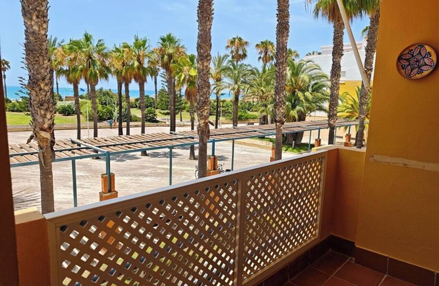 Ocean View in First Line