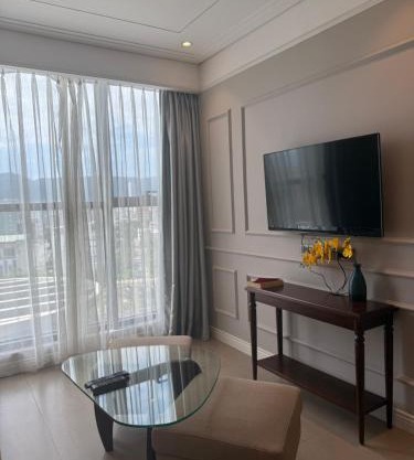 Ocean View Luxury Apartment Đà Nẵng
