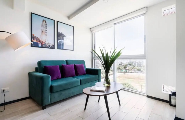 Ocean VIEW/Pool&Coworking/Queen bed/13th floor