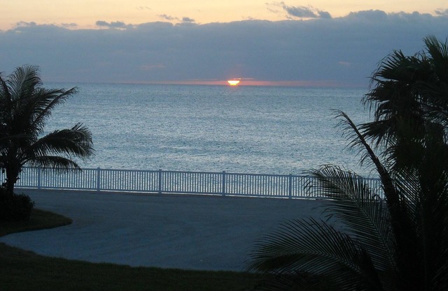 Ocean View Resorts World Bimini Bay 2/2 luxury Villa