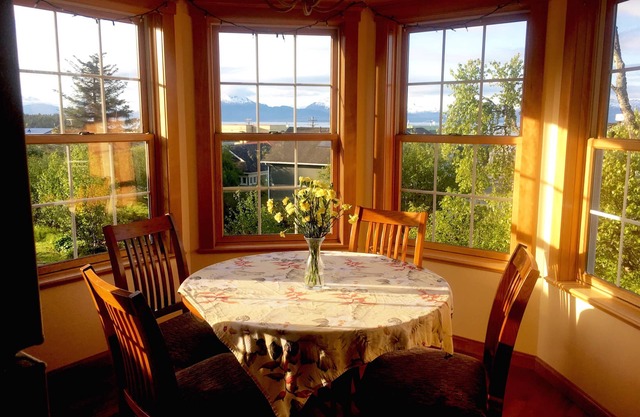 Ocean View Suite Homer Alaska Cafe/Bookshop/Beach