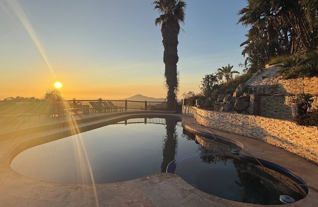 OCEAN VIEWS w/Pool and Hot Tub in Spacious 5-Bedroom Home