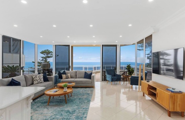 Ocean Vista Escape A Lofty Beachfront Penthouse