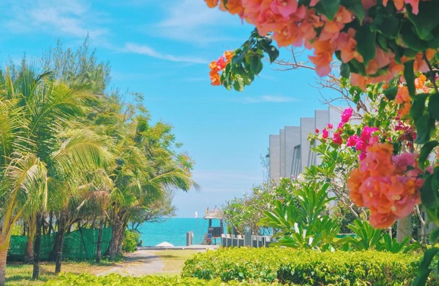 Oceanami Resort Sea View