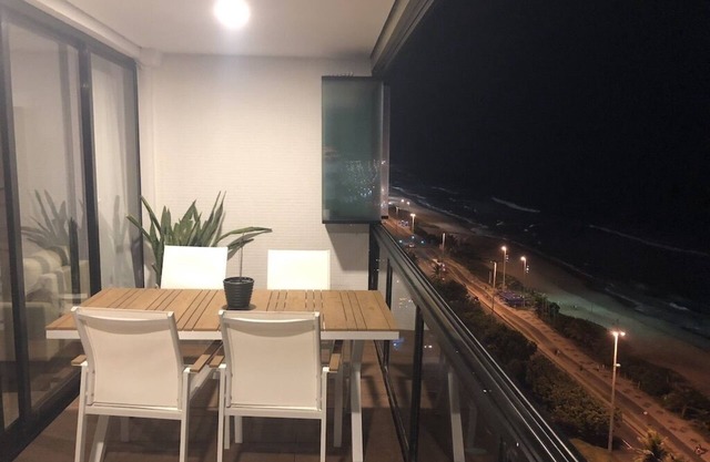 Oceanfront apartment with amazing view