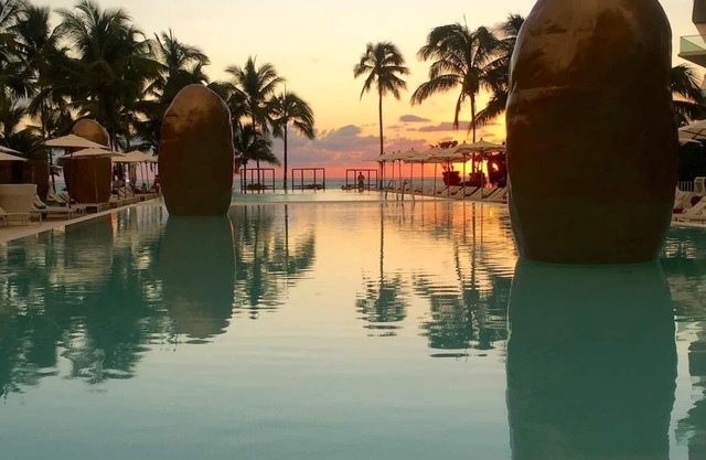 Oceanfront Apartment Icon Vallarta