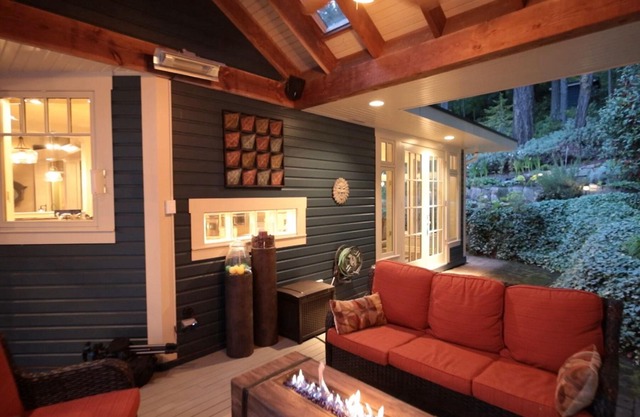 Oceanfront Estate on Salt Spring Island. Private dock, quiet bay, close to town.