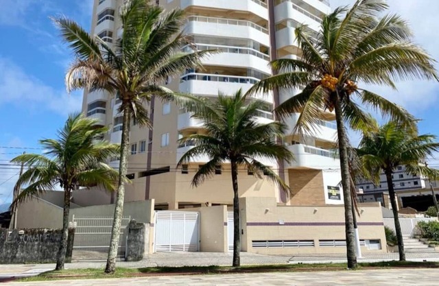 Oceanfront - Complete apartment with pool
