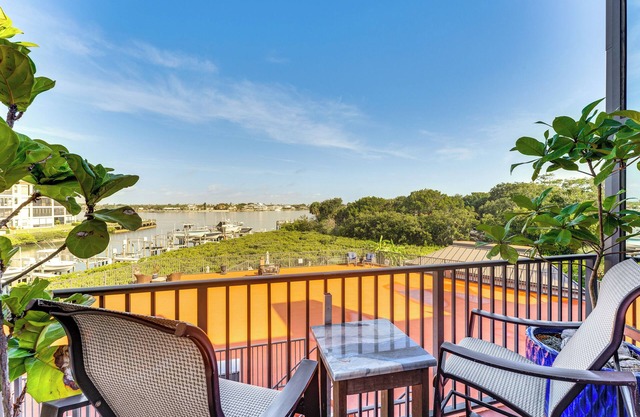 Oceanfront Condo w/Views 1 Mi to New Smyrna Beach