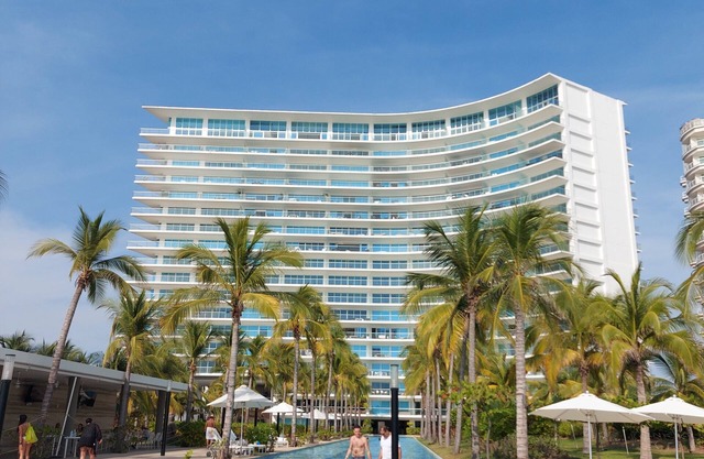 OCEANFRONT CONDO, RIGHT ON THE BEACH. SPECTACULAR VIEW