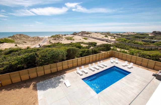 OCEANFRONT, Ocean views! Wild Horses! Private Pool, Hot Tub! 4x1467, Dixie Sandcastle