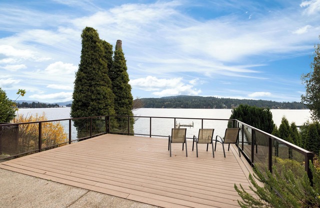 Oceanfront Studio Suite: Private Boardwalk, Beach Access, & Free Kayaks!