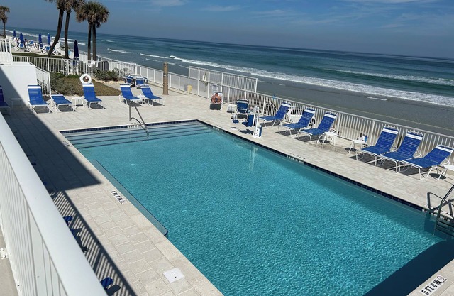 Oceanfront, 103, great locate grd floor, private garage, pets maybe, pool new