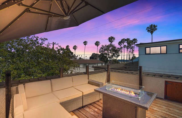 Oceanpark Oasis, Ocean View Balcony, 3 BD, King Bed, 5 Min Walk to Beach, Arcade