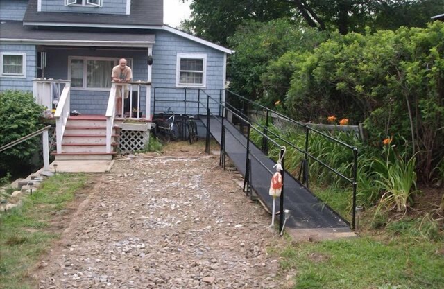 Oceanview, Handicap Friendly, Dogs & Babies Welcome. Watch the Seashore parade!