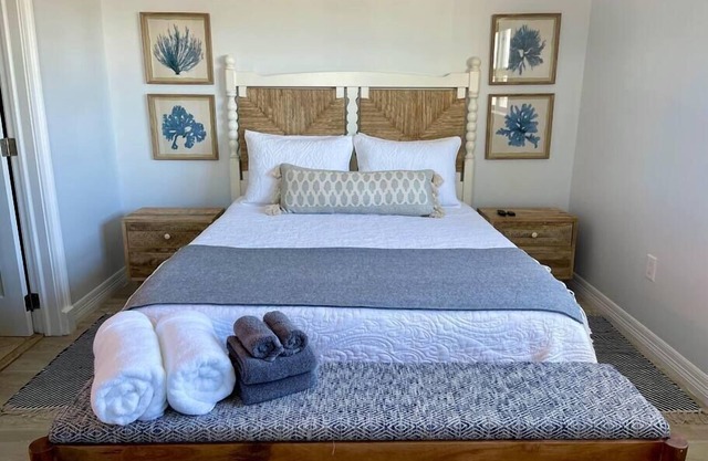 Oceanview villa 100yds to beach