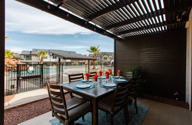 Ocotillo springs Resort 4 | Ping Pong Table, X-Box One, and Close Access to Community pool