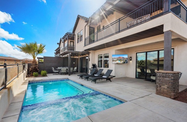 Ocotillo Springs Resort #67 |Private Pool, Hot Tub, Ping Pong and Community Amenities