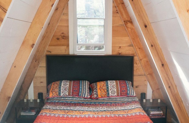 Off-Grid Romantic A-Frame Nestled in Nature in Beautiful Blue Sea, QC