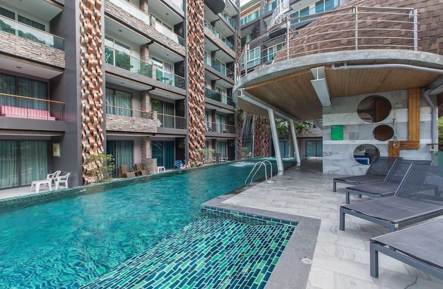 OH-SO-SEXY RARE 3.5BR PENTHOUSE TRIPLEX