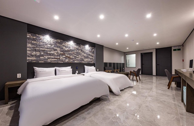 Okcheon Daecheong Hotel